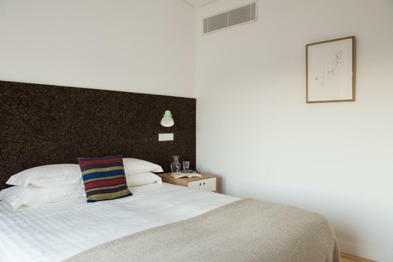 Craveiral Farmhouse By Belong Staying & Feeling São Teotónio Dış mekan fotoğraf