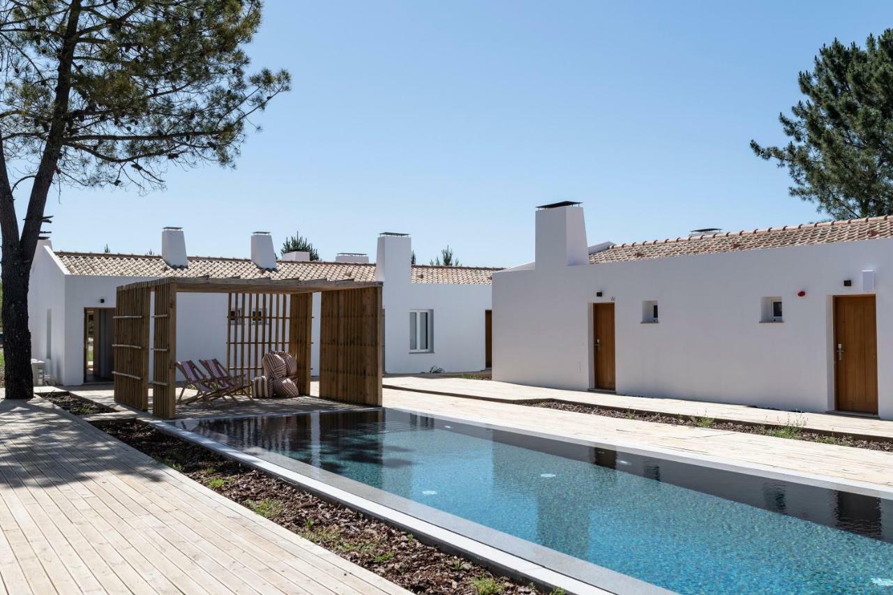 Craveiral Farmhouse By Belong Staying & Feeling São Teotónio Dış mekan fotoğraf