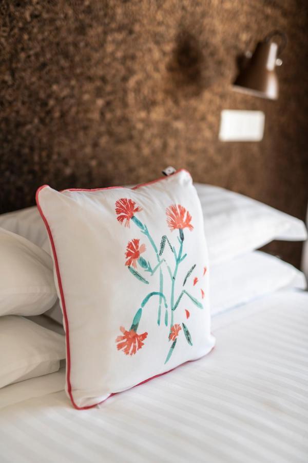 Craveiral Farmhouse By Belong Staying & Feeling São Teotónio Dış mekan fotoğraf