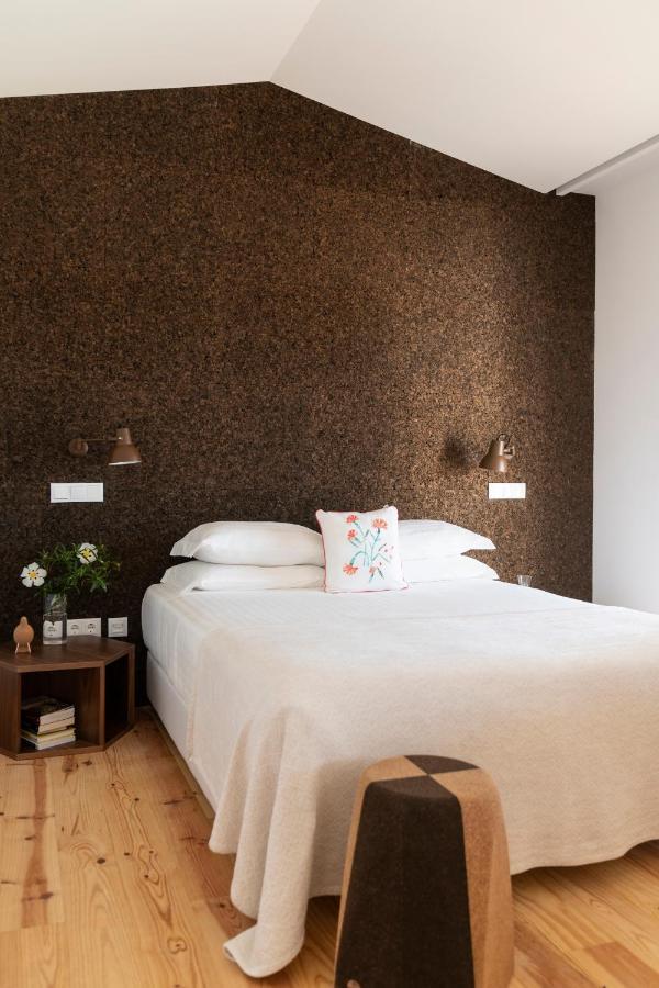 Craveiral Farmhouse By Belong Staying & Feeling São Teotónio Dış mekan fotoğraf