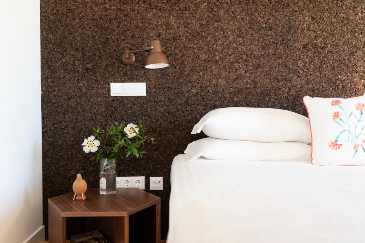 Craveiral Farmhouse By Belong Staying & Feeling São Teotónio Dış mekan fotoğraf